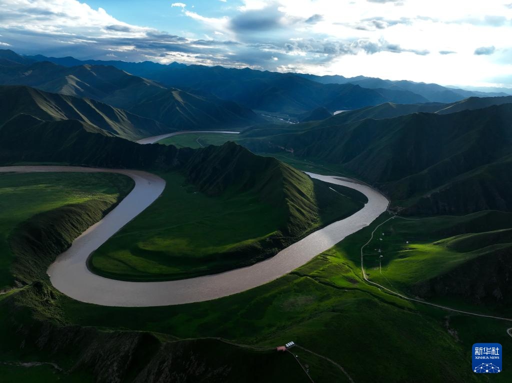 黄河边风景图片