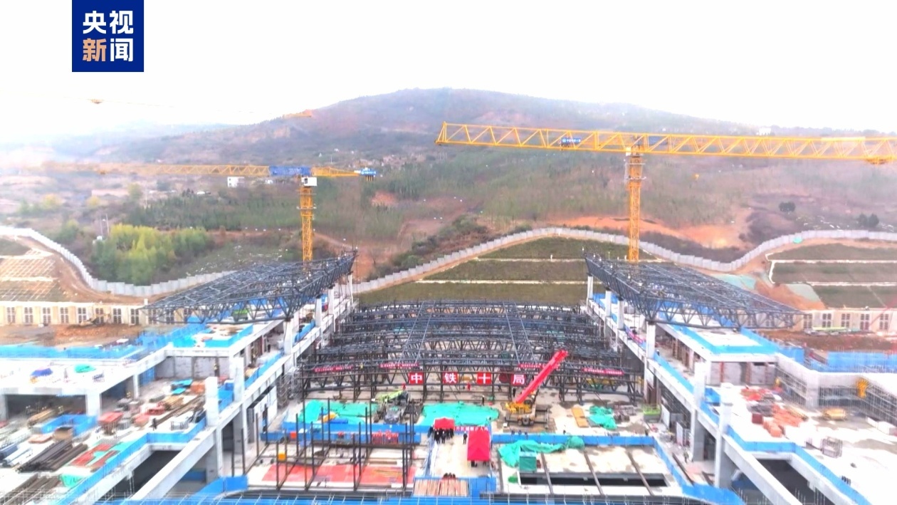 我国时速350公里高铁最长隧道贯通