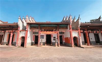 从网络寻亲到直播助农：“台湾阿公”的“归根”之旅