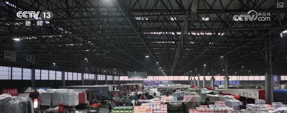 消费、出入境游、冰雪游,热热热!假日氛围拉满 多领域掀热潮释放经济“热”活力