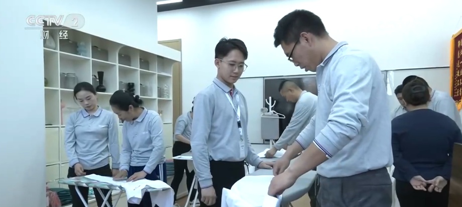就业新观察 | 服务消费升级催生“新”职业 火热招聘亮点多