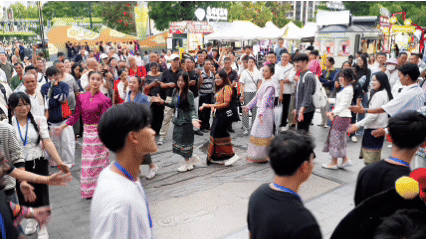 全球连线丨端午民俗架起八国青年跨国交流连心桥