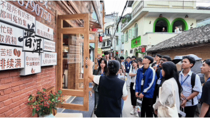 全球连线丨端午民俗架起八国青年跨国交流连心桥